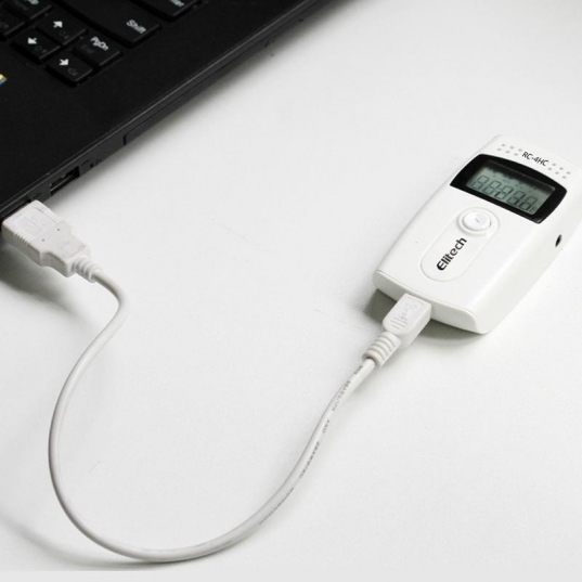 Datalogger RC-4HC Conectado USB Datalogger RC-4HC Conectado USB